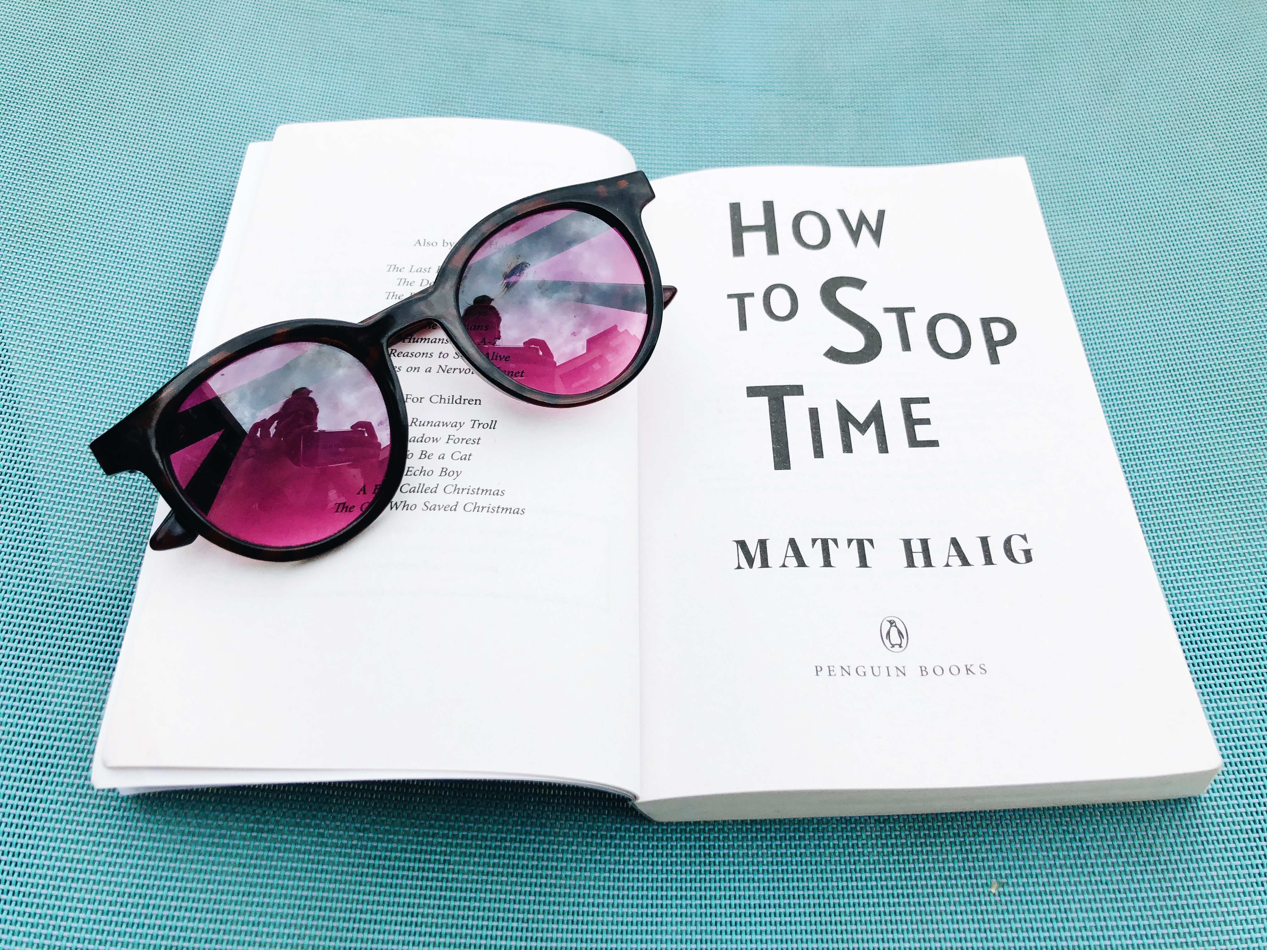 how to stop time by matt haig summary